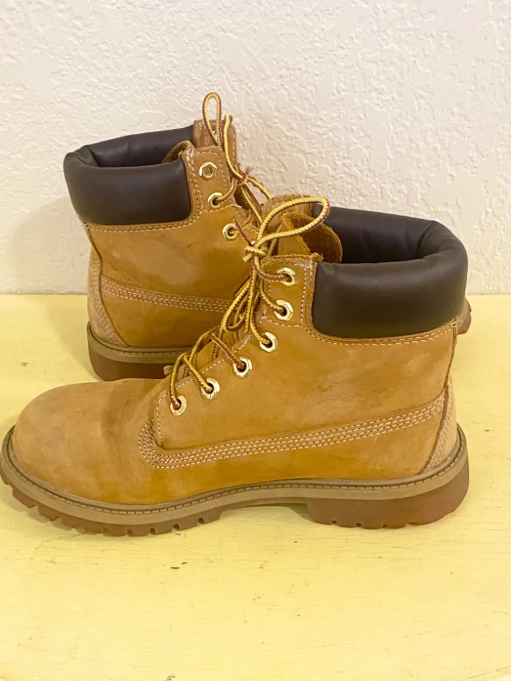 Timberland Size 6.5  Men”s  Brown Combat Boots